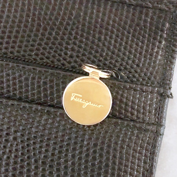 Salvatore Ferragamo Vara black continental wallet - Picture 7 of 8